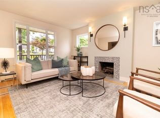 2892 Connaught Ave, Halifax, NS B3L3A1