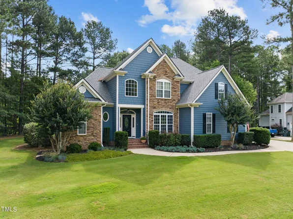 5633 Turner Glen Dr, Raleigh, NC 27603