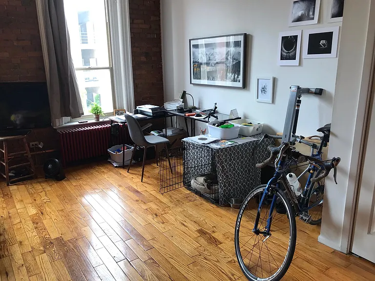 120 N Aurora St #5B — Photo 3