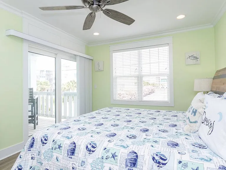 1211 N Fort Fisher Blvd #B — Photo 17