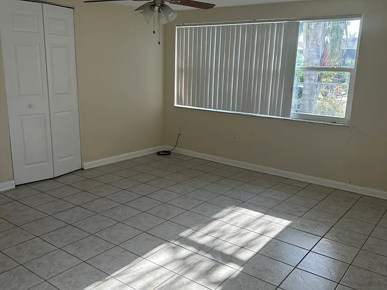 Primary (master) bedroom