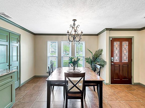 5th image of 22515 Park Point Dr