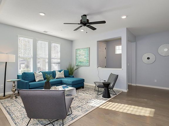 3rd image of 2064 Mannington Pl