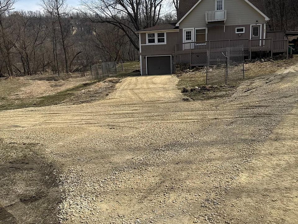 1st image of 27380 Sevastopol Rd