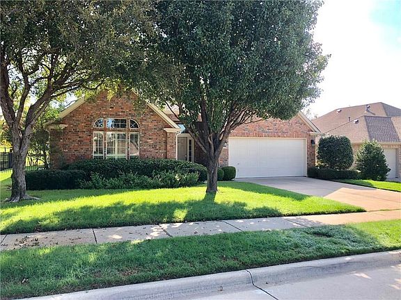 2nd image of 6109 Pine Hills Ln