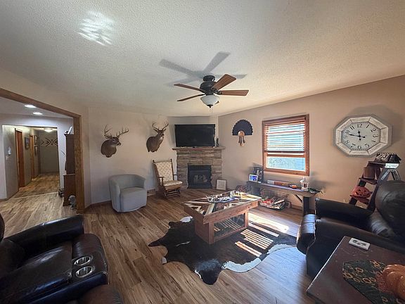 5th image of 701 S Egbert St