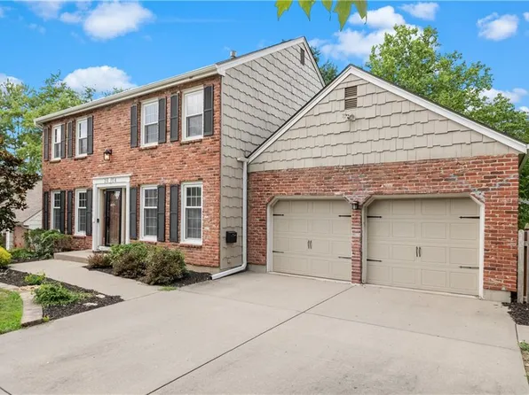 3604 NE Shady Lane Dr, Gladstone, MO 64119