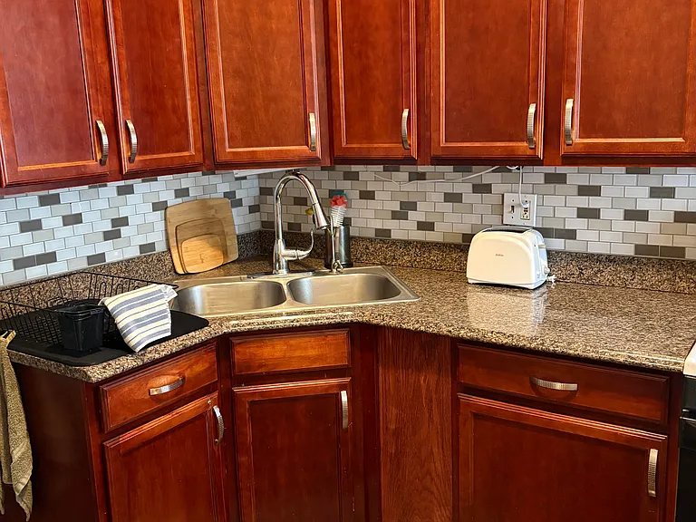 1414 W Thorndale Ave #1 — Photo 17