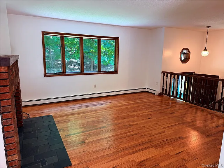 126 Carter Rd — Photo 10
