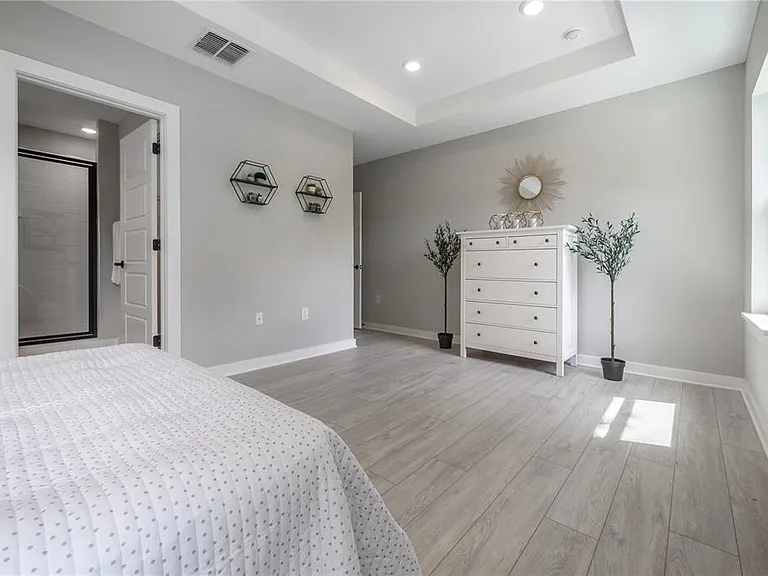4402 W Gray St #1 — Photo 50