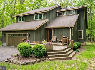 62 Middleton Rd, Oakland, MD 21550