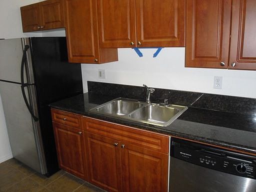 3rd image of 3010 Alta View Dr Unit B103
