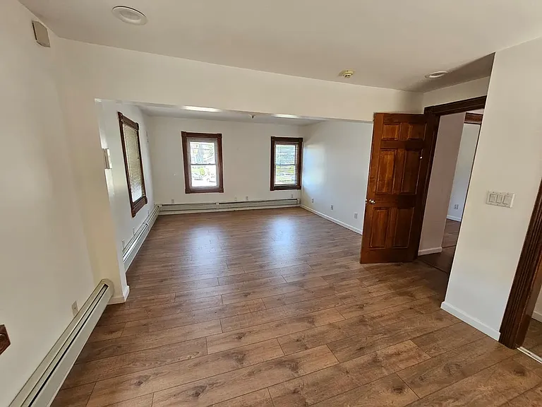 175 Park Ave — Photo 3