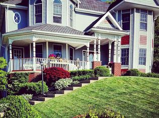 2428 Briarhill Ct, White Oak, PA 15131