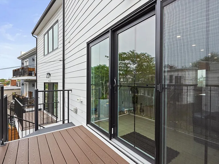 1253 Holbrook Ter NE #2 — Photo 21