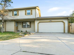 1452 S Goebel Cir, Wichita, KS 67207
