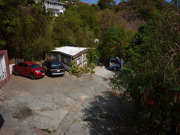 3rd image of 80A & 80B Smith Bay Est