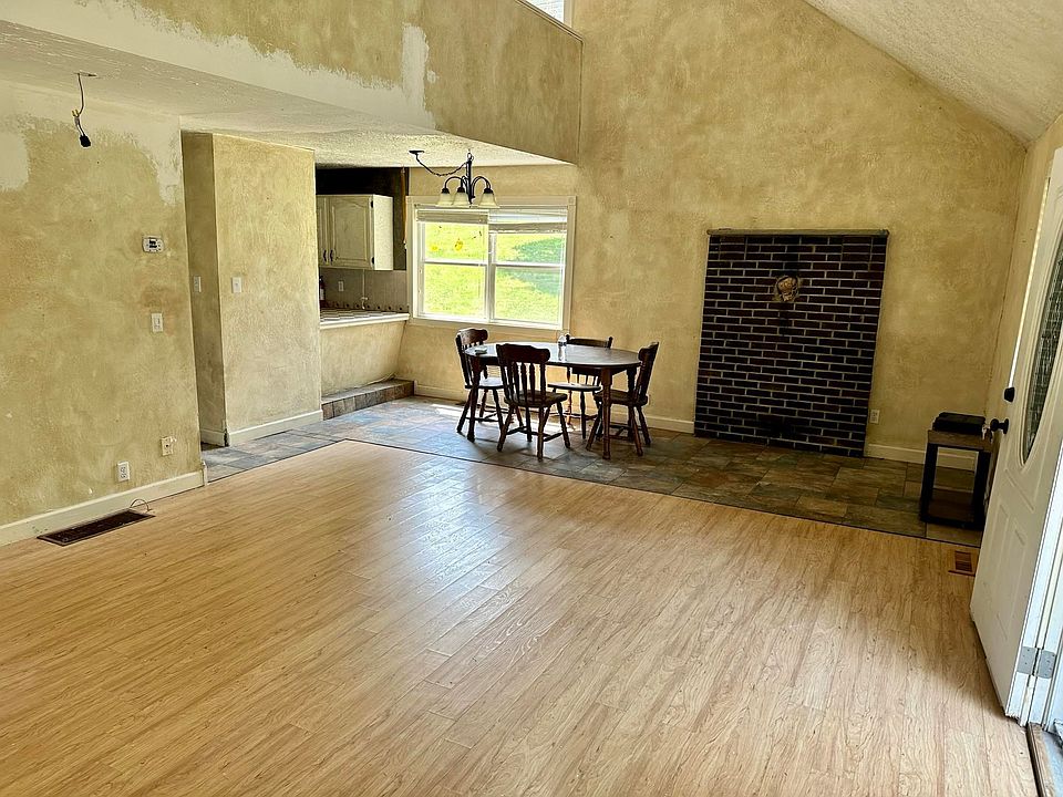 9561 State Route 207, Argillite, KY 41121 Zillow