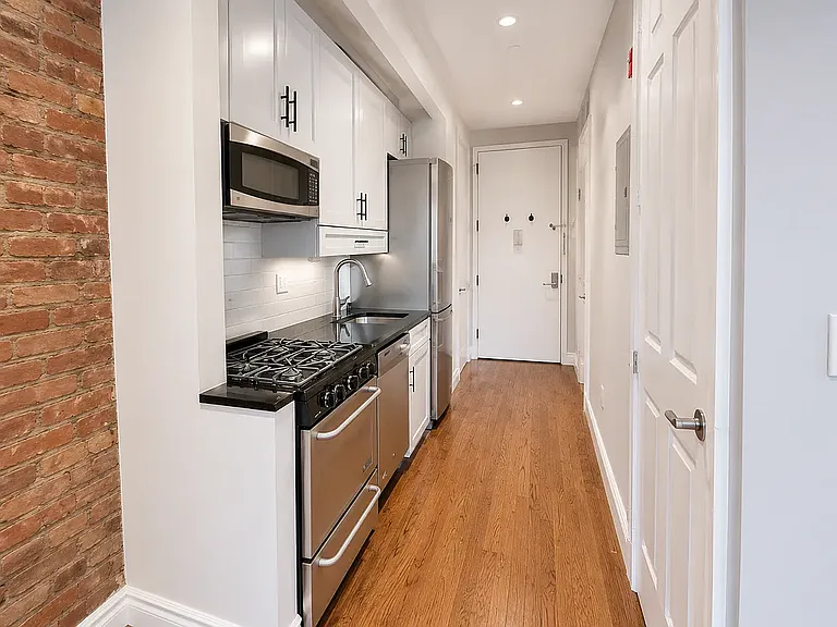 248 Mott St #5/6 — Photo 6