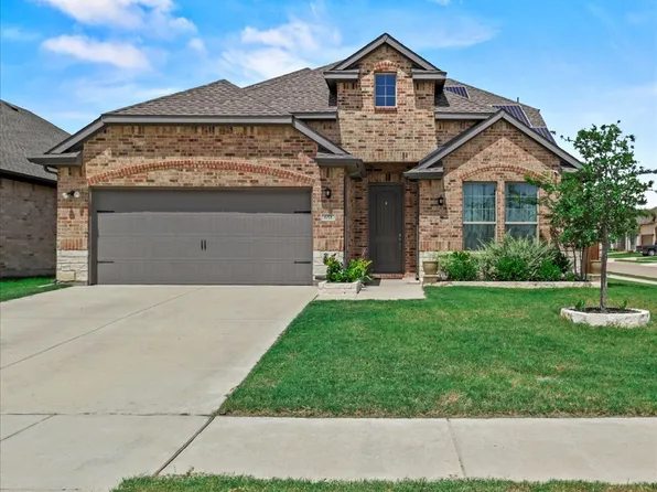 651 Medinah Rd, Red Oak, TX 75154