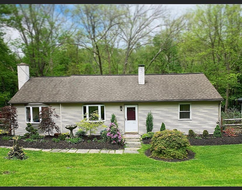 1st image of 1481 Creek Rd