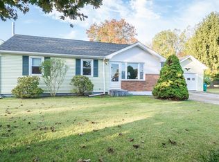 499 Mendon Rd, Attleboro, MA 02703