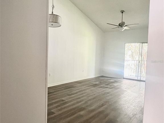 2nd image of 5011 Bordeaux Village Pl Unit 201
