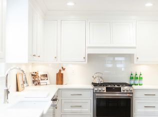 18 Cherry Ct, Spring Lake, NJ 07762