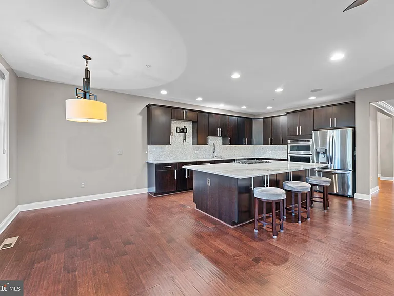 4500 Grazing Way — Photo 3