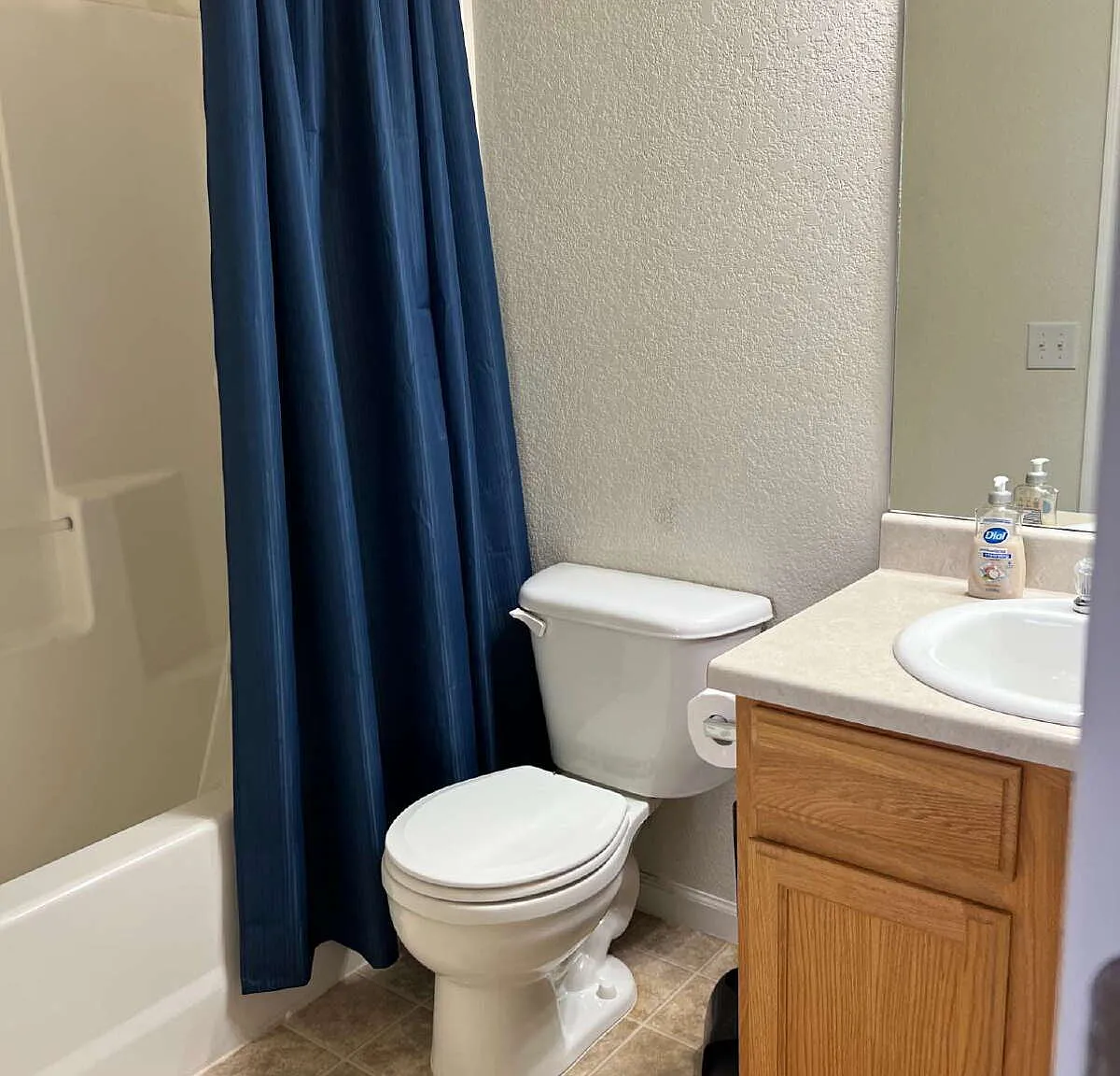 3 bed, 2.0 bath, $1,700 — Photo 3