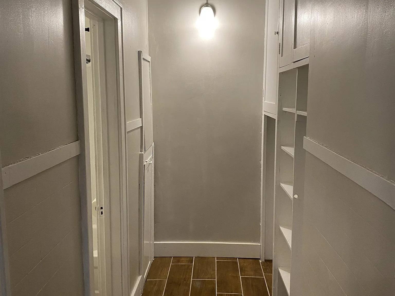 917 E Howard St — Photo 2