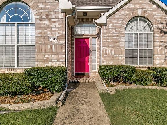 4th image of 3703 Charleston Dr