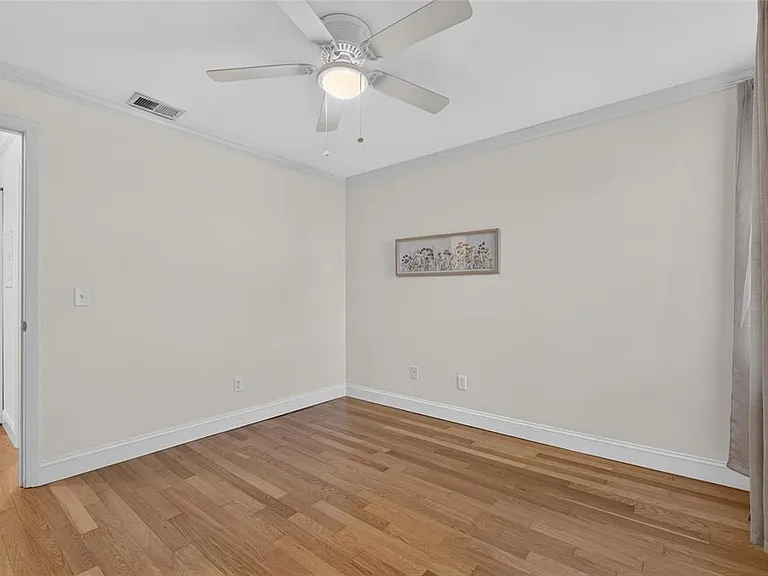 3812 N Oak Dr #M-32 — Photo 20