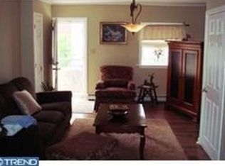 322 E Elm St, Conshohocken, PA 19428