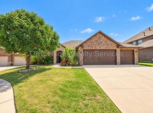 5904 NW 160th St, Edmond, OK 73013