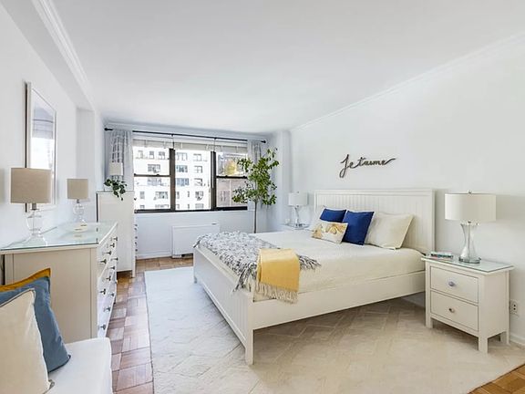 3rd image of 420 E 51st St APT 11G