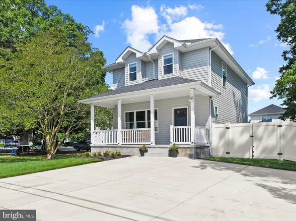 12 Ellis Aly, Selbyville, DE 19975
