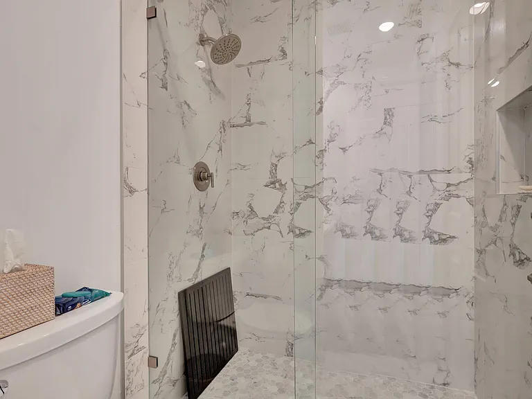 11615 Paradise Cove Ln — Photo 35