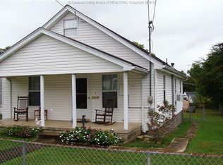 831 Stover St, Saint Albans, WV 25177