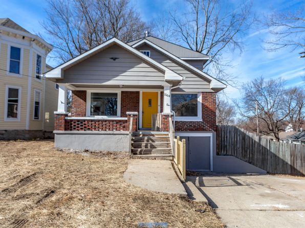 1104 S Main St