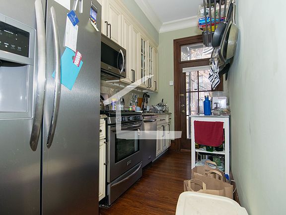 3rd image of 20 Worthington St #1