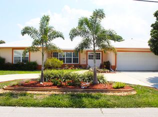 13 NE 11th Way, Deerfield Beach, FL 33441