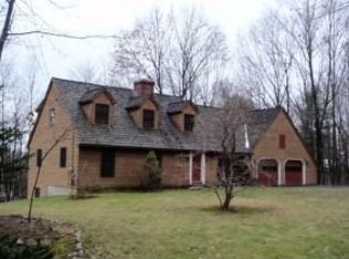 159 Susan Ln, Rutland, VT 05701