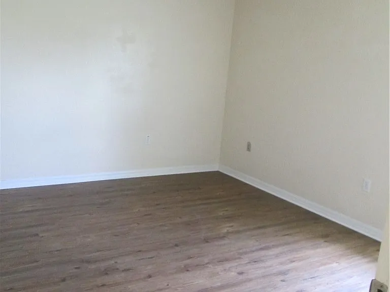 519 Washington Blvd NW — Photo 4