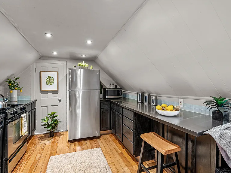 3304 W 38th Ave #3 — Photo 3