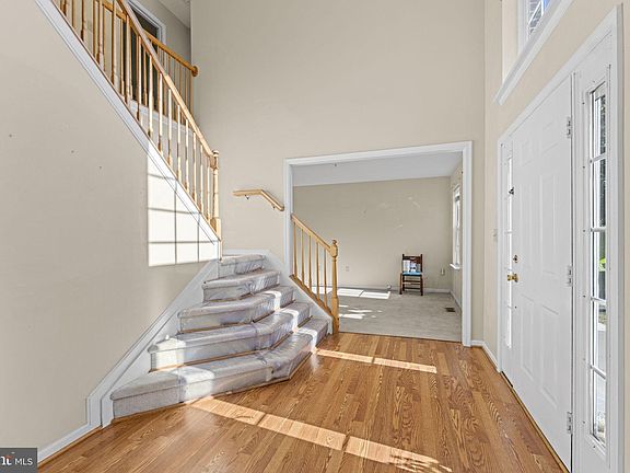 5th image of 8800 Gladeside Dr