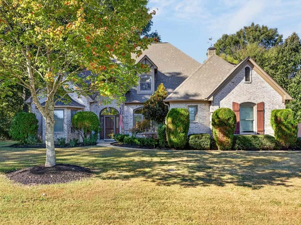 115 Brier Hills Dr, Collierville, TN 38017
