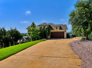 1512 Chalk Bluff Ct, Leander, TX 78641