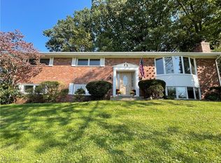 914 Lindy Lane Ave SW, North Canton, OH 44720
