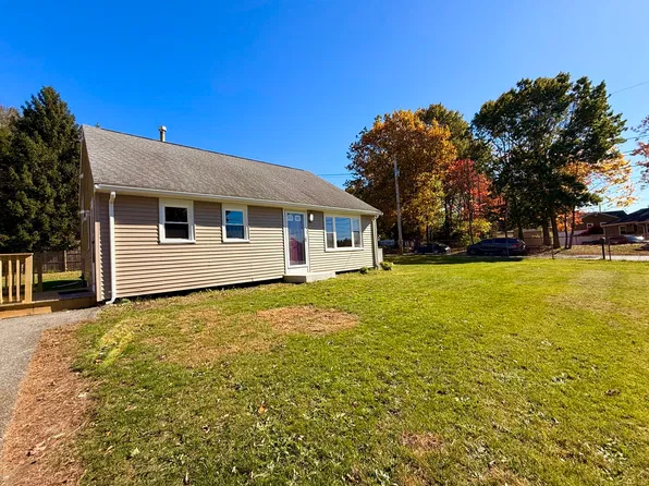 90 George St, Brockton, MA 02302